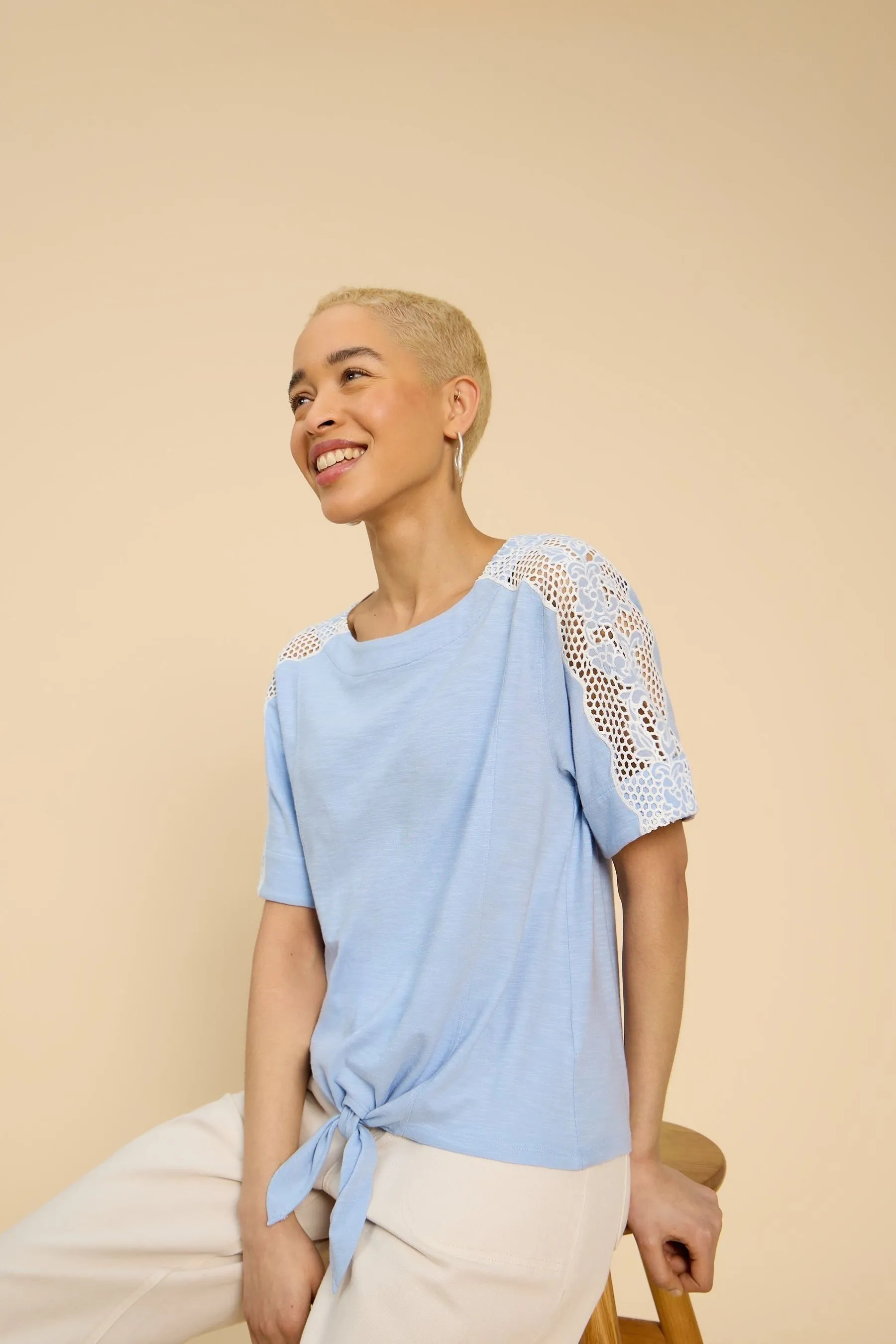 White Stuff - Sara - Top con laccetti sul fondo